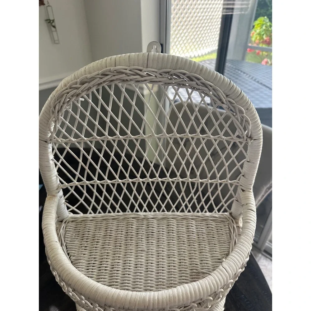 Vintage White Wicker Wall Shelf Arched Rattan 2 Tier Boho Coastal Decor 18in EUC